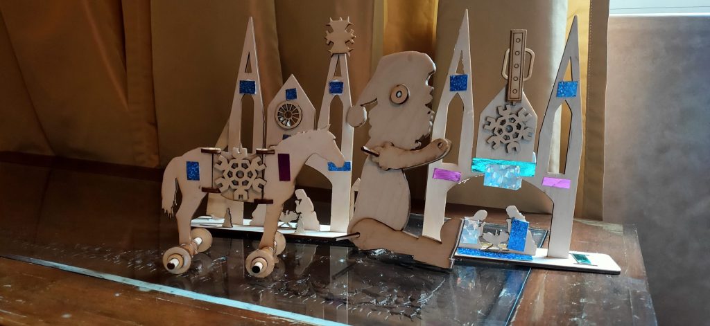 W krainie świętego Mikołaja oraz podwórko wynalazców!